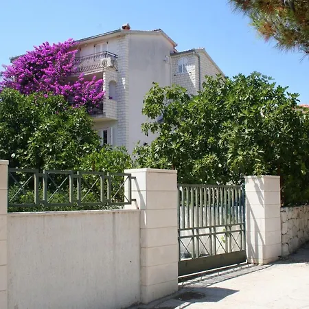 Appartement By The Sea Rastici, Ciovo - 2104 Trogir